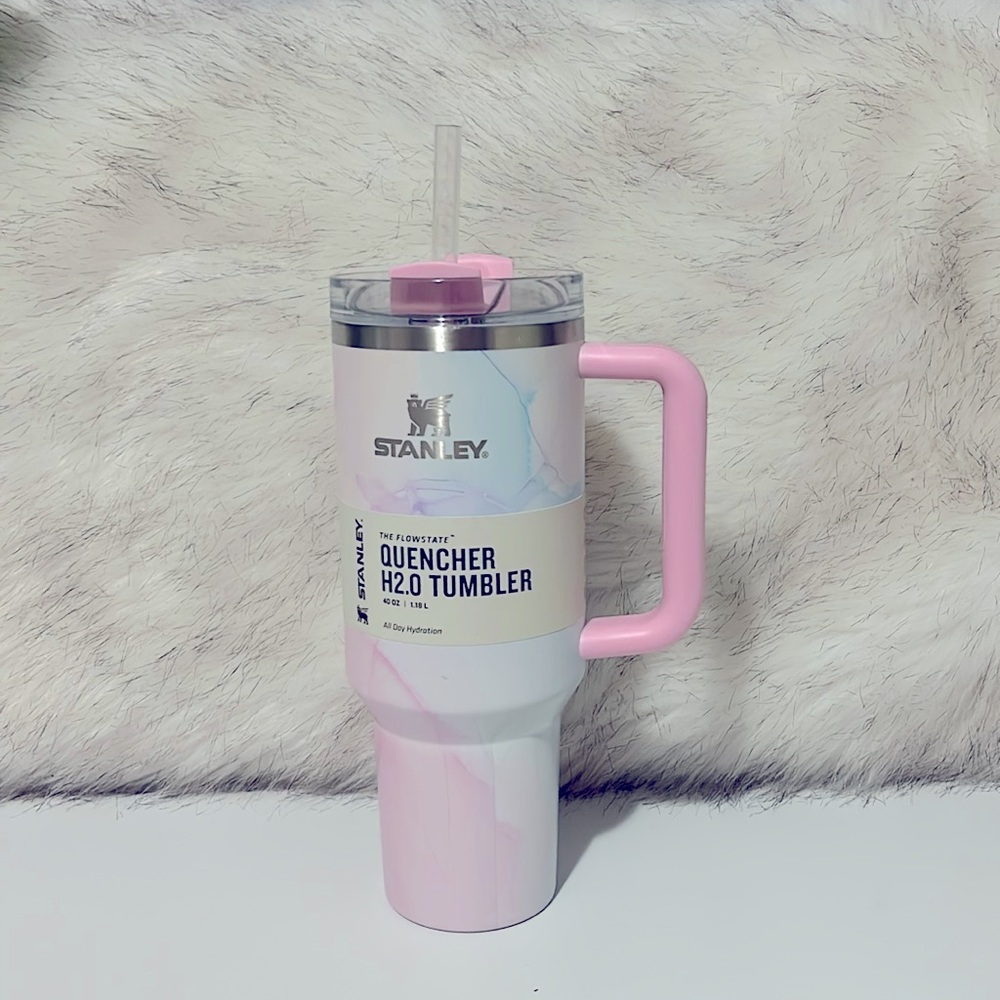 NEW RELEASE Stanley Stainless Steel H2.0 Quencher Tumbler Watercolor Tulle